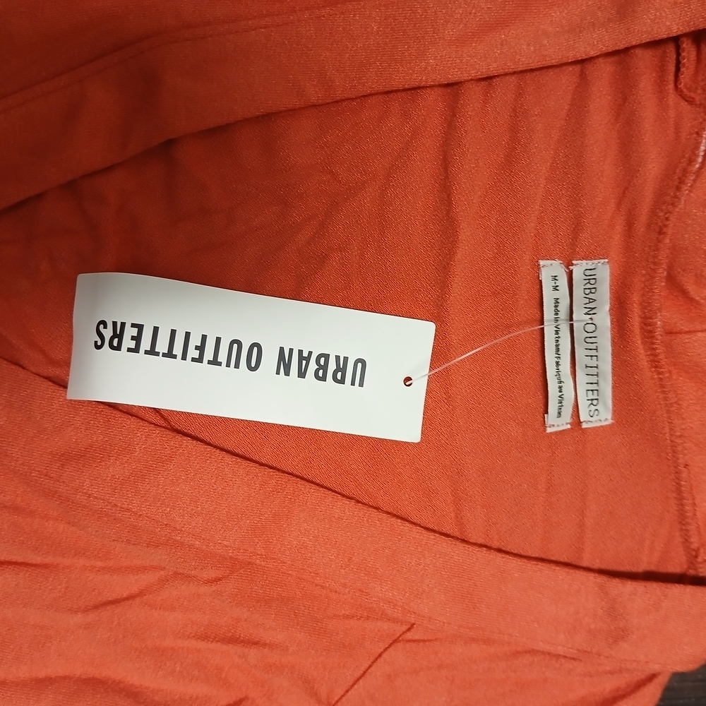 Urban Outfitters Rust Button-Down Crop Top - Picture 2 of 8